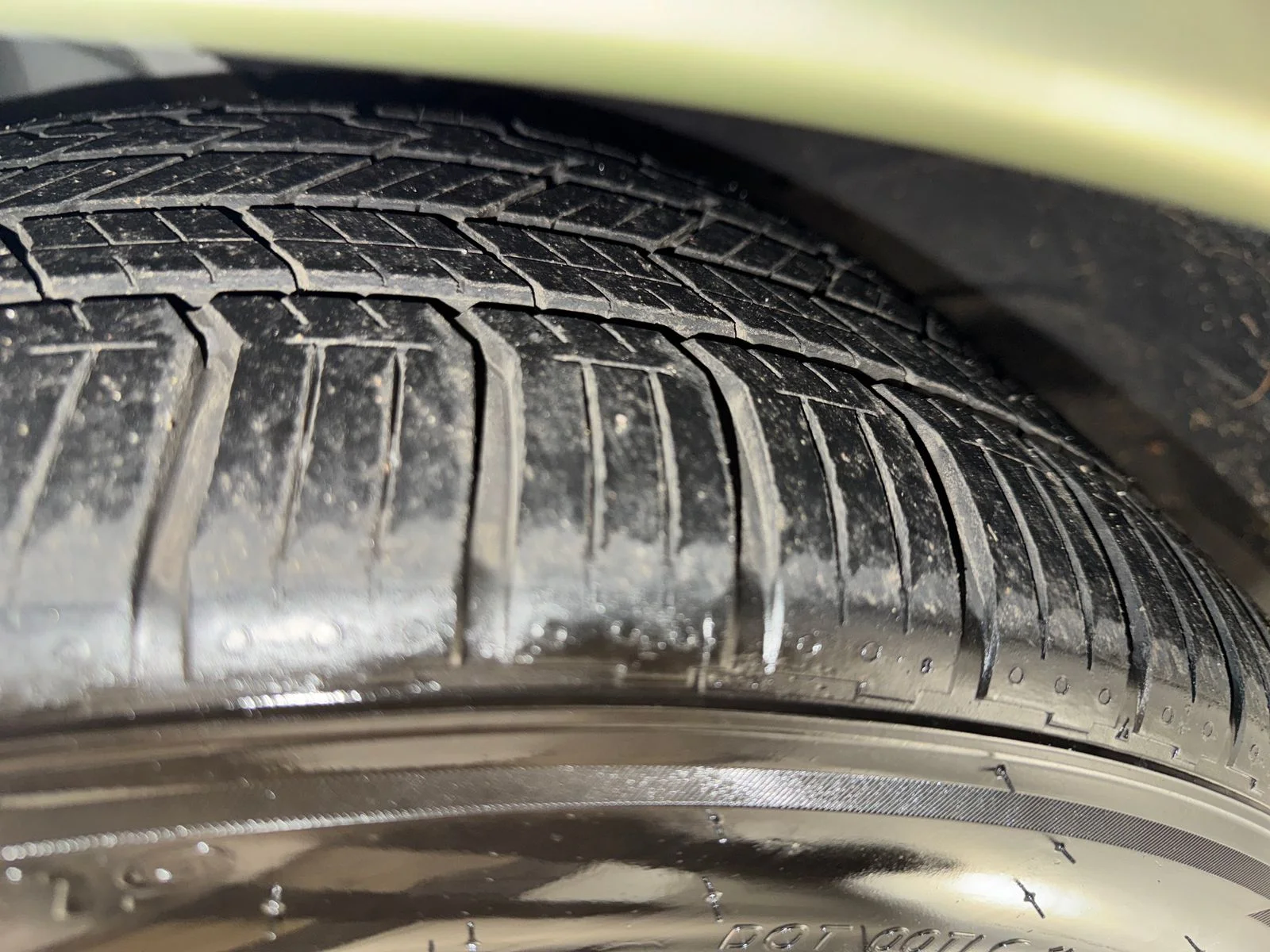 Used 2008 Winter Gold Jaguar XKR Base image 11
