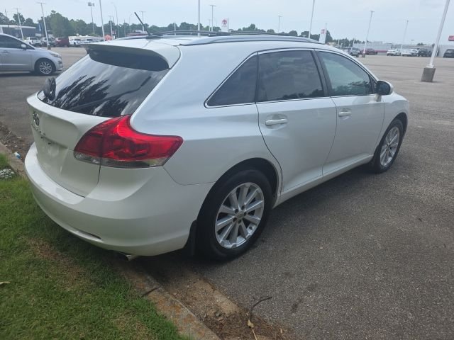 Used 2010 Blizzard Pearl Toyota Leather Package image 4