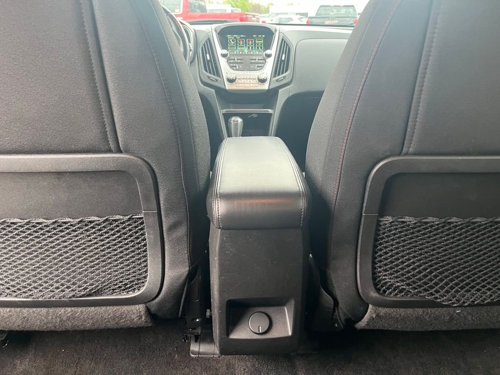 Used 2017 Patriot Blue Metallic Chevrolet LT image 27