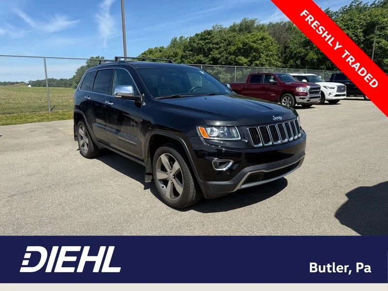 Used 2015 Black Jeep Limited image 1