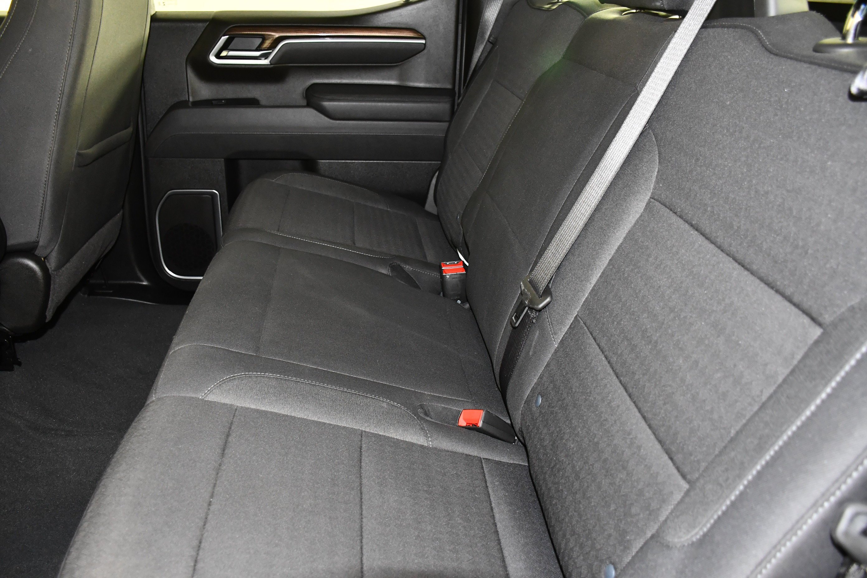 Used 2026 Summit White Chevrolet LT image 49