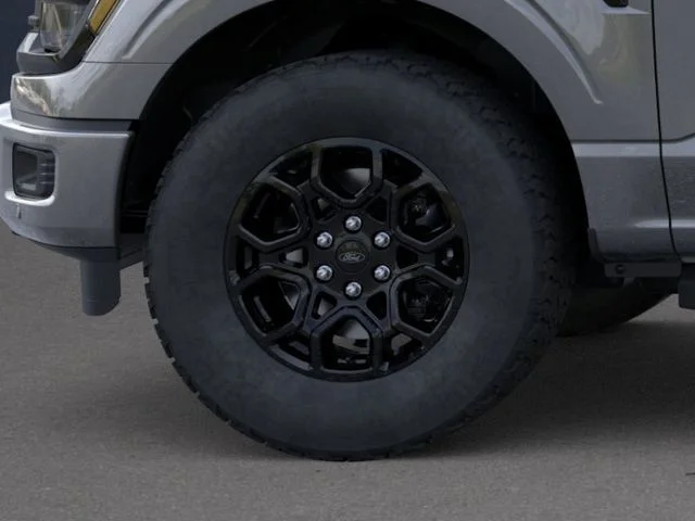 New 2026 Carbonized Gray Metallic Ford XLT image 19