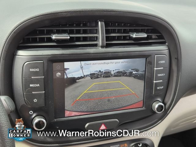 Used 2025 Red Kia LX image 22