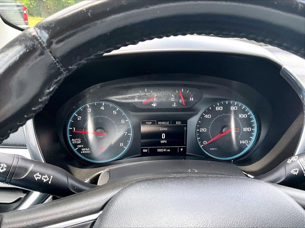 Used 2018 Red Chevrolet LT image 25