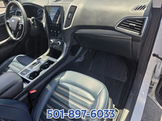 Used 2022 White Ford SEL image 18