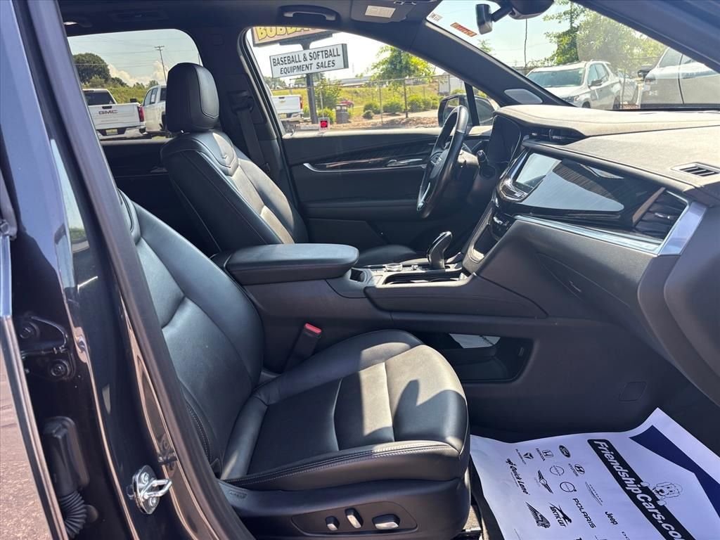 Used 2023 Green Cadillac Premium Luxury image 15