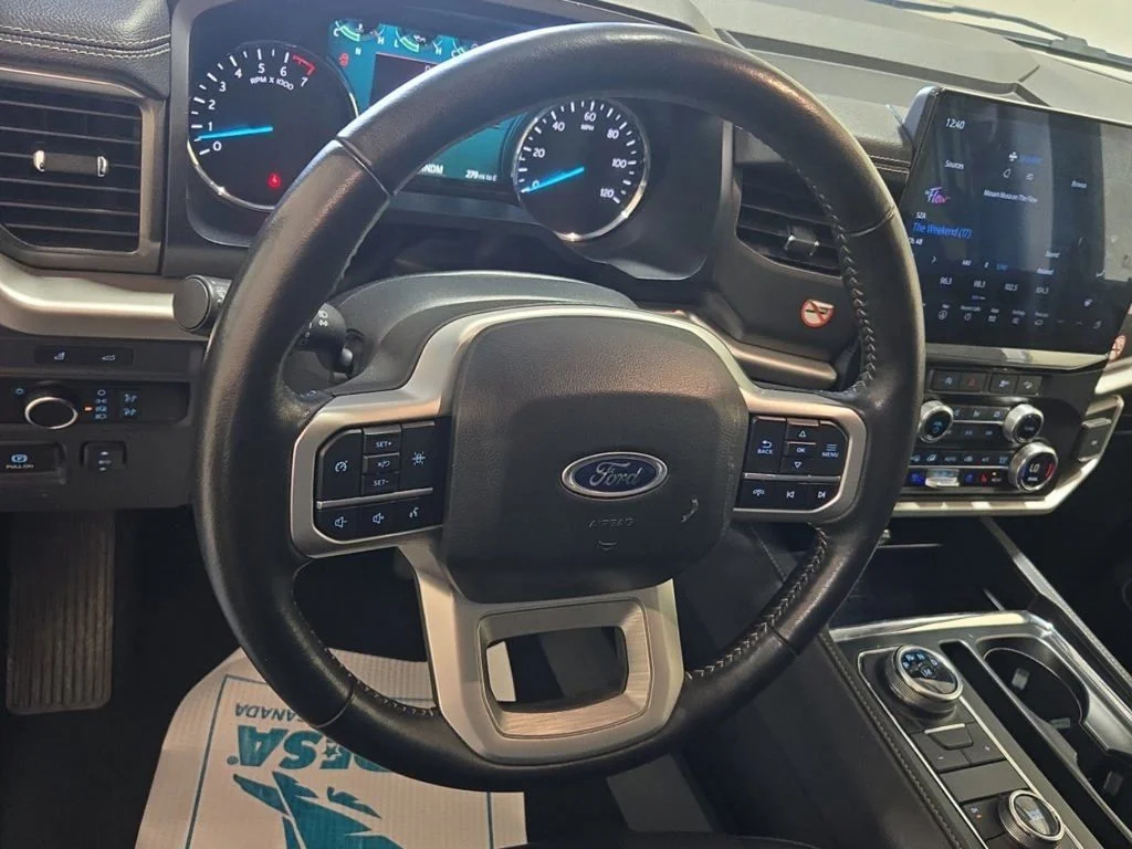Used 2024 White Ford XLT image 11