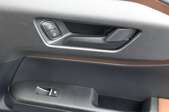 New 2026 Space White Metallic Ford Outer Banks® image 29