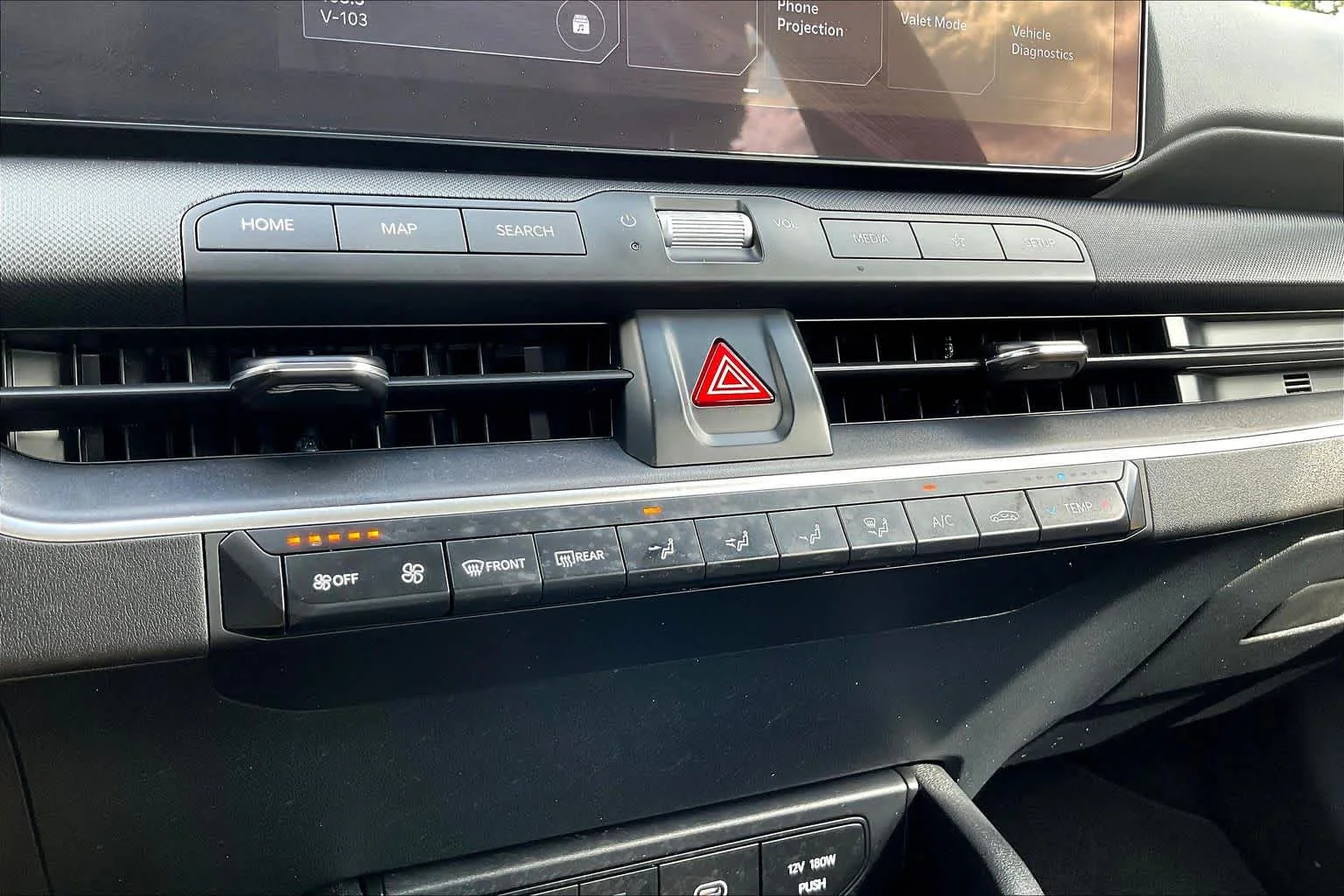 Used 2025 Aurora Black Pearl Kia LX image 32
