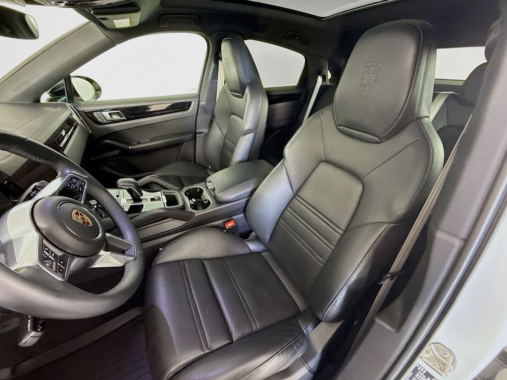 Used 2023 White Porsche Platinum Edition image 5