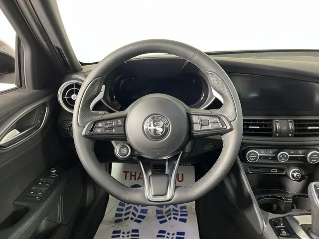 2026 Alfa Romeo Giulia Base - Photo 20