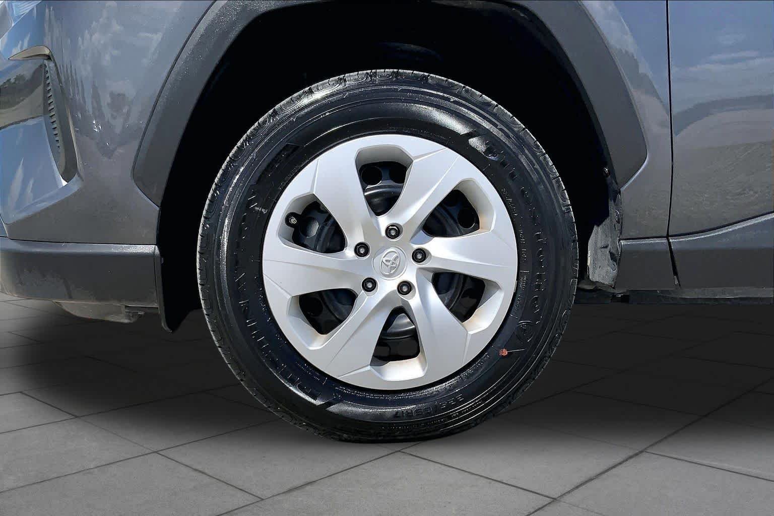 Used 2025 Magnetic Gray Metallic Toyota LE image 11