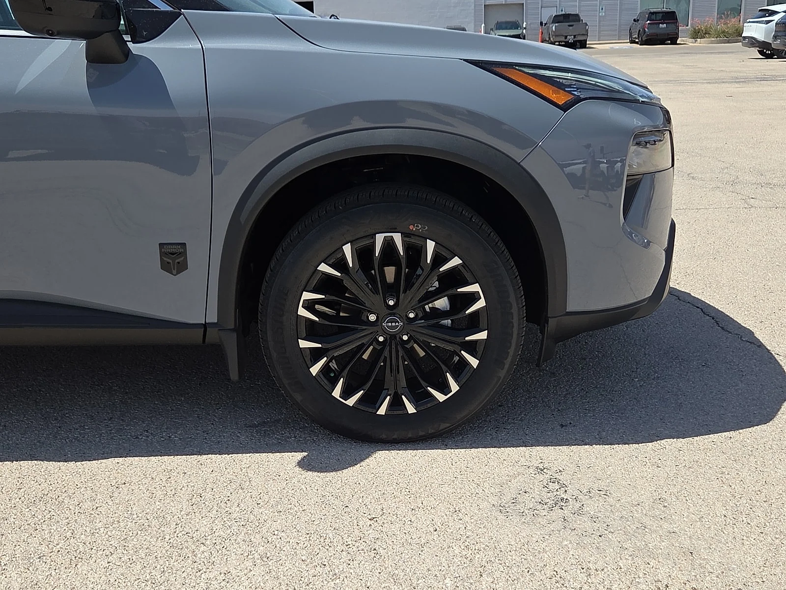New 2026 Boulder Gray Nissan Dark Armor Front-Wheel Drive 2026.5 image 7