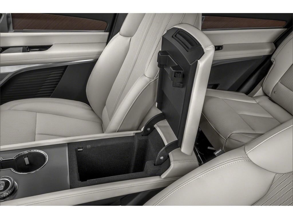 2026 Cadillac VISTIQ Premium Luxury - Photo 13