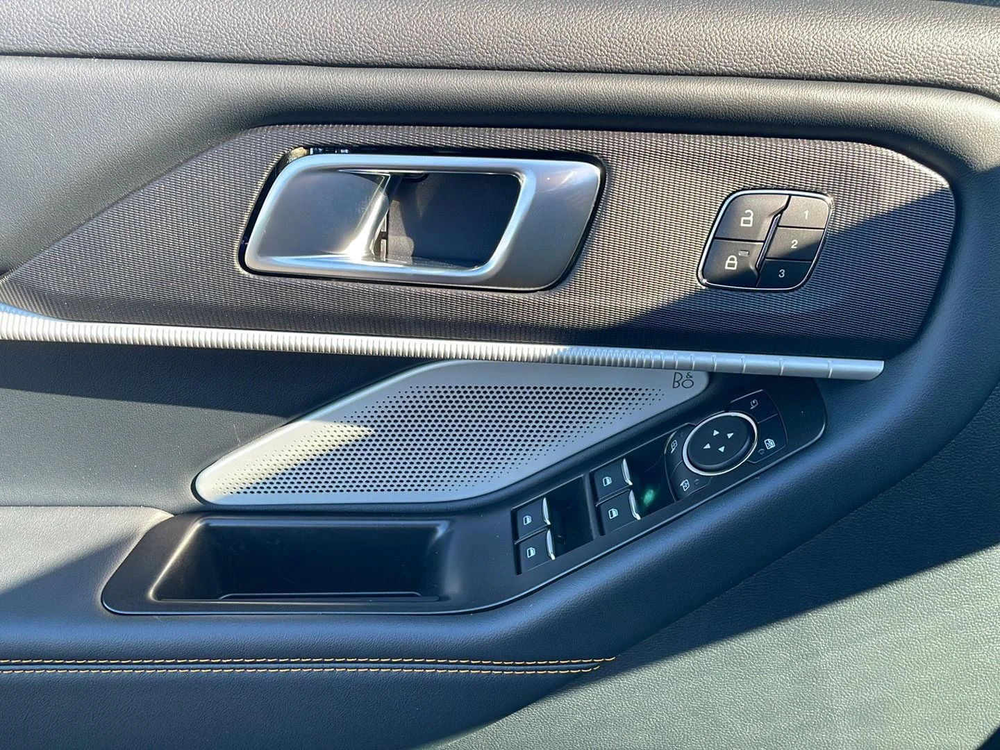 New 2026 Agate Black Metallic Ford Tremor image 13