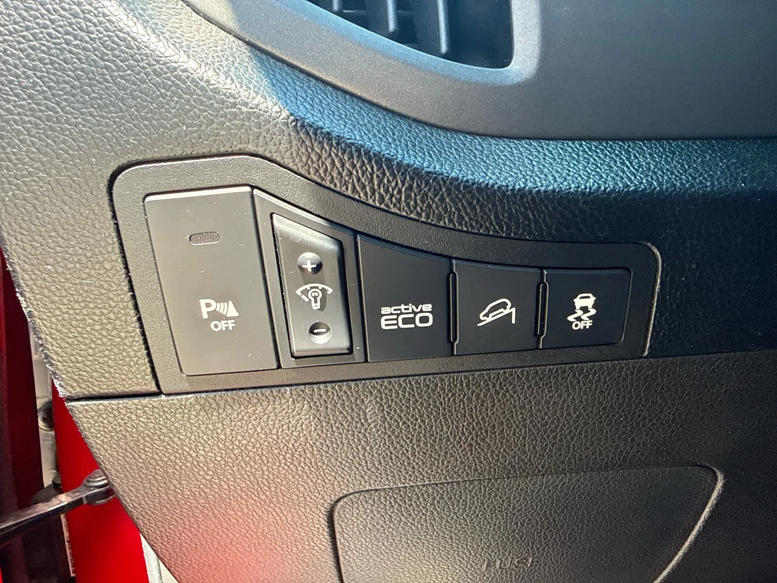 Used 2013 Signal Red Kia SX image 16