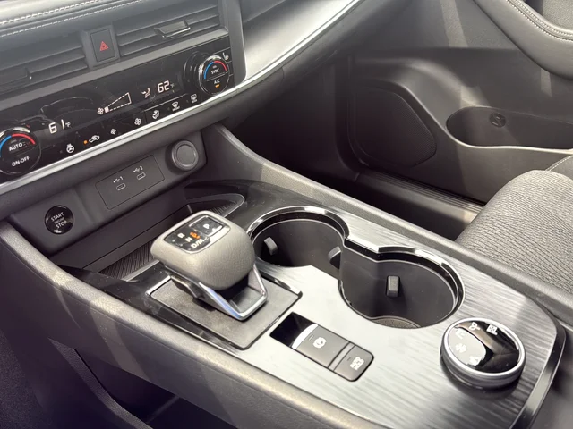 New 2026 Deep Ocean Blue Pearl Nissan SV image 22