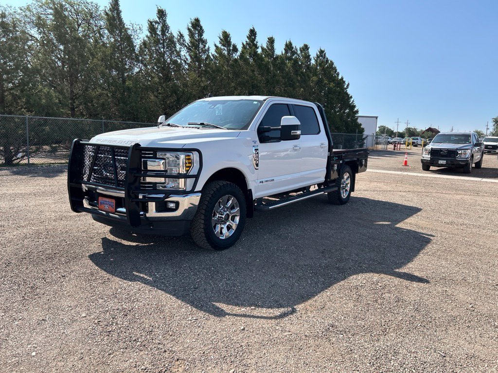 Used 2019 Oxford White Ford Lariat image 1