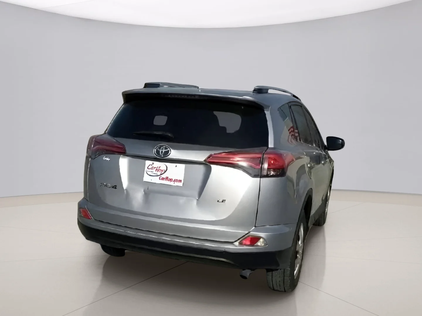 Used 2016 Gray Toyota LE image 8