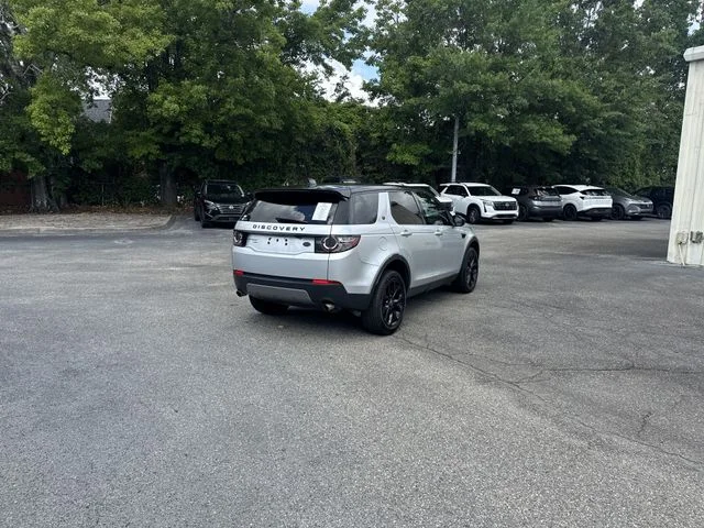 Used 2017  Land Rover HSE image 5