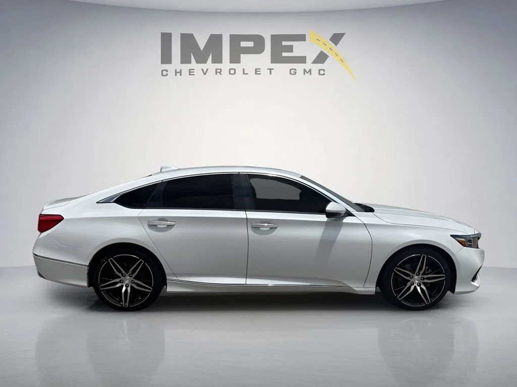 Used 2022  Honda Touring image 6