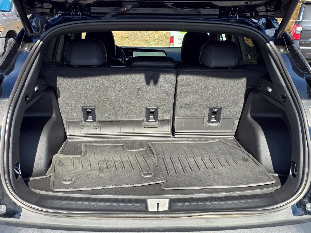 Used 2024 Black Chevrolet LT image 28