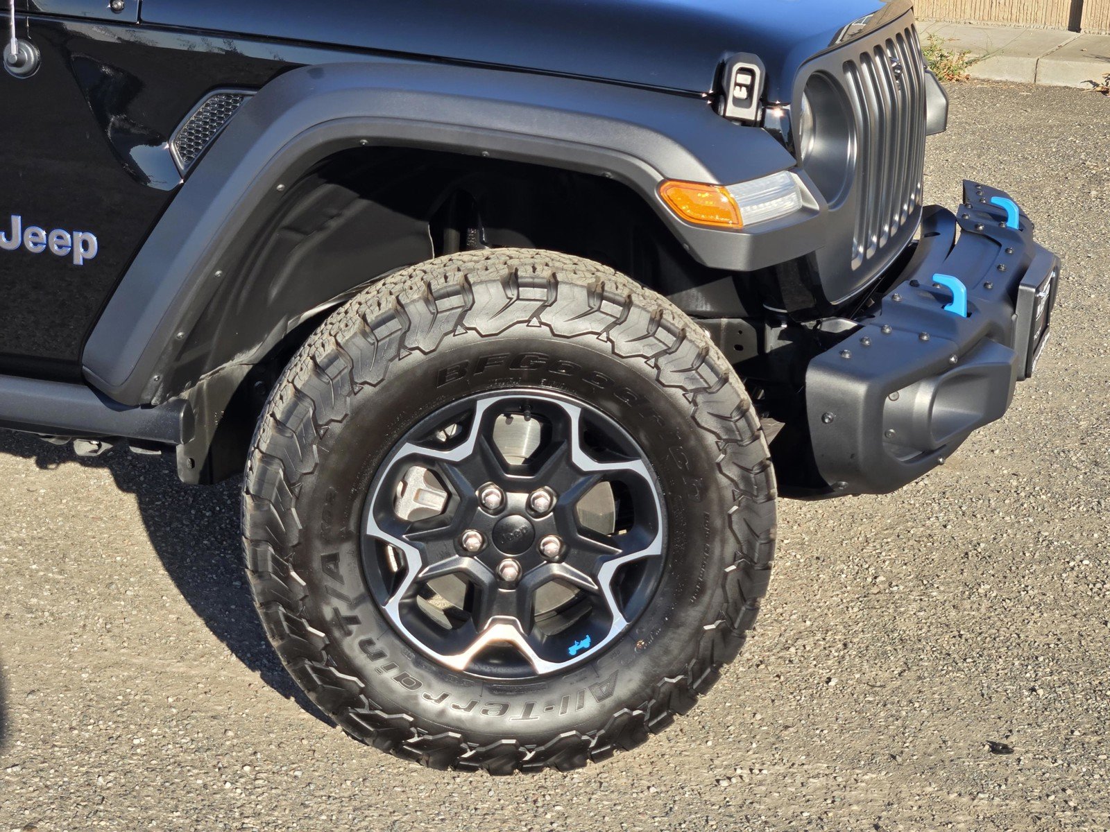 Certified Used 2023 Black Clearcoat Jeep Rubicon image 9