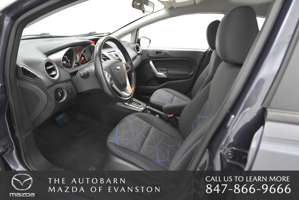Used 2013 Gray Metallic Ford SE image 23