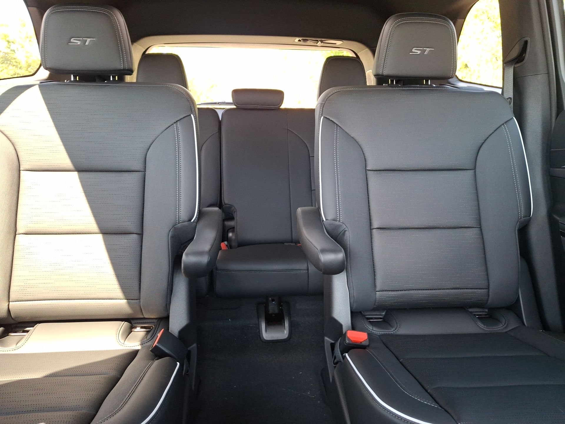 2026 Buick Enclave Sport Touring - Photo 38