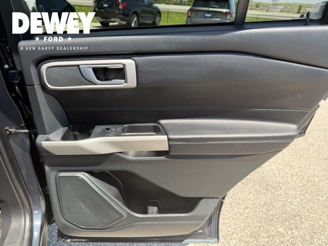 Certified Used 2023 Blue Metallic Ford XLT image 33