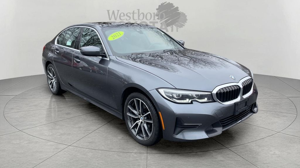 2021 BMW 3 Series 330i xDrive Sedan's photo