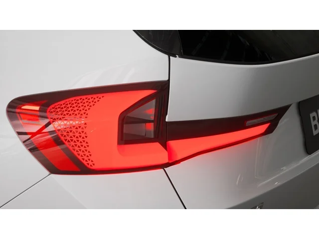 New 2027 Alpine White BMW xDrive28i image 8