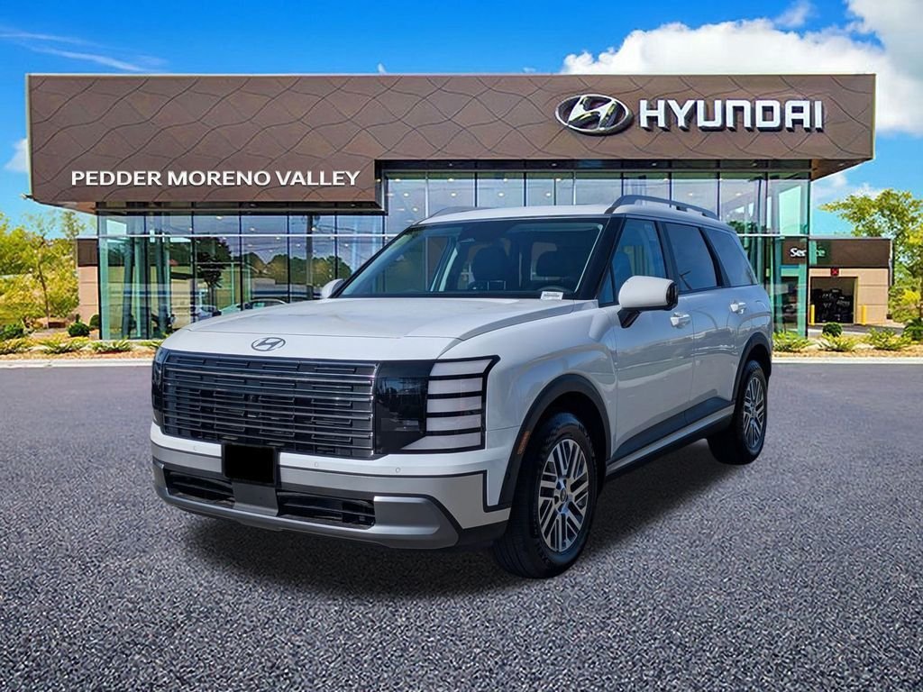 New 2026 White Hyundai SEL Premium image 6