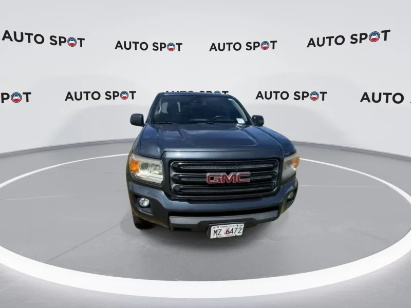 Used 2020 Gray GMC 2WD SLE image 6