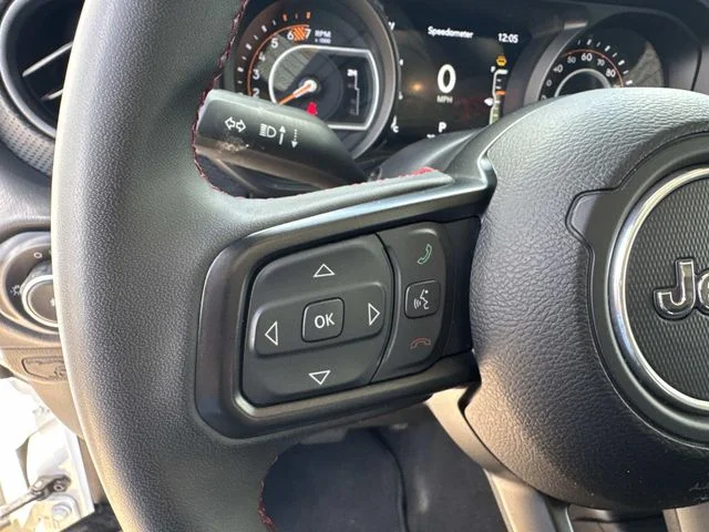 Used 2025 White Jeep Rubicon image 35
