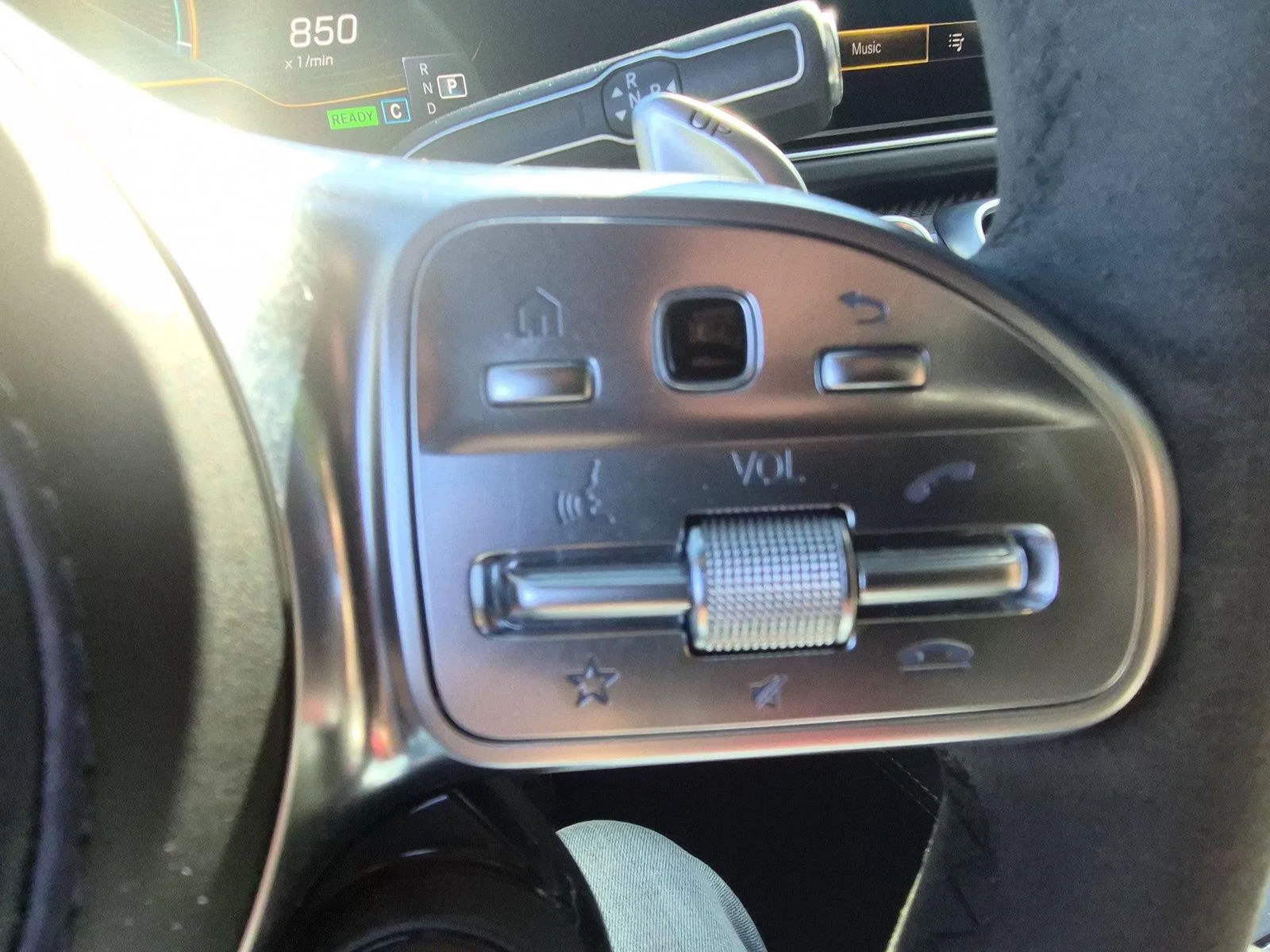 Used 2021 designo Diamond White Metallic Mercedes-Benz AMG® GLE 53 image 20