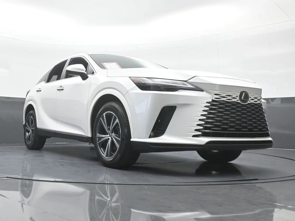 Used 2025 White Pearl Lexus 350 image 63