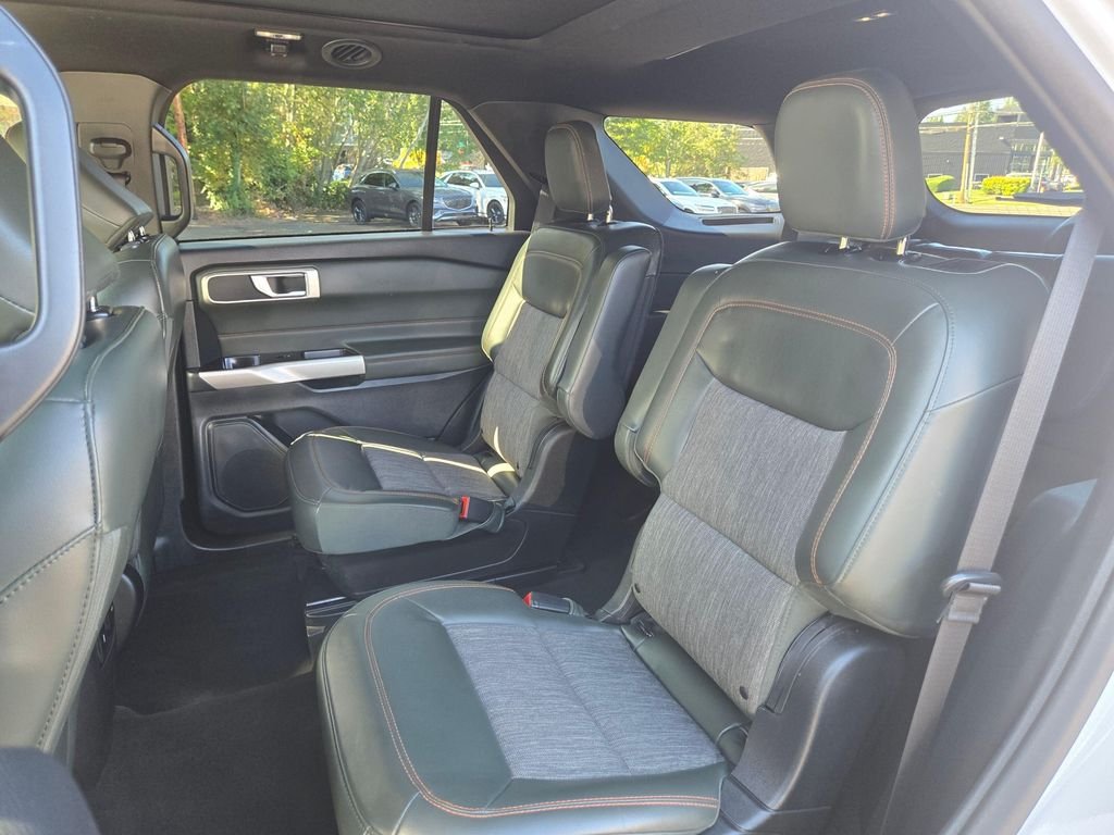 Used 2023 White Metallic Ford Timberline image 17