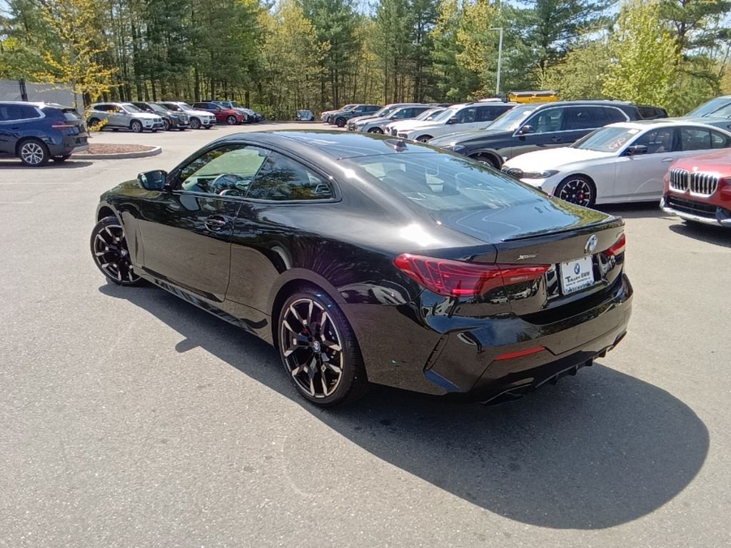 Used 2026 Black Sapphire Metallic BMW M440i xDrive image 6
