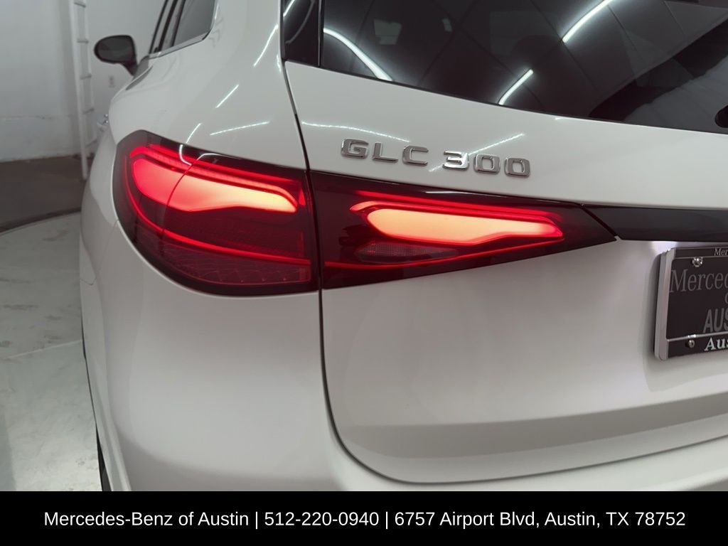 Certified Used 2026 White Mercedes-Benz GLC 300 image 29