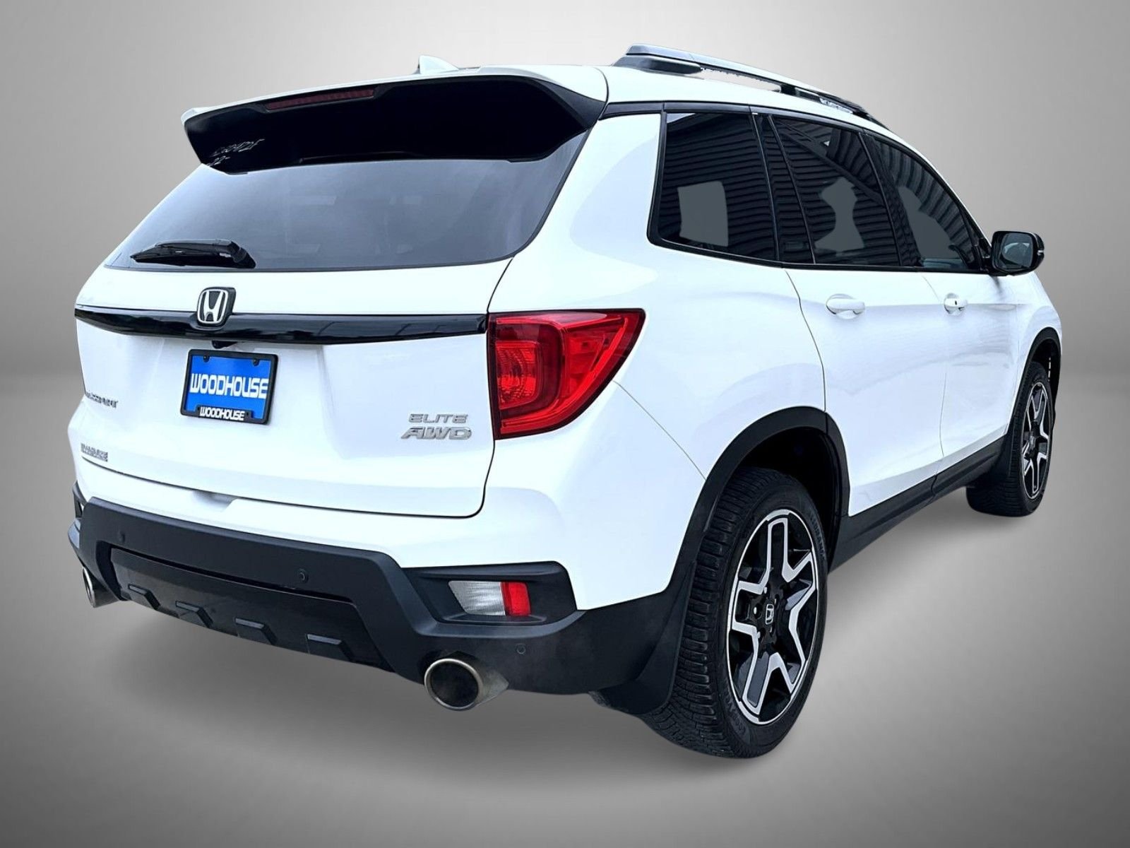Certified Used 2022 White Honda Elite image 5