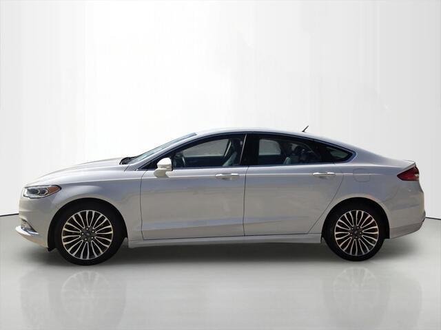 Used 2017 White Platinum Metallic Tri-Coat Ford SE image 2
