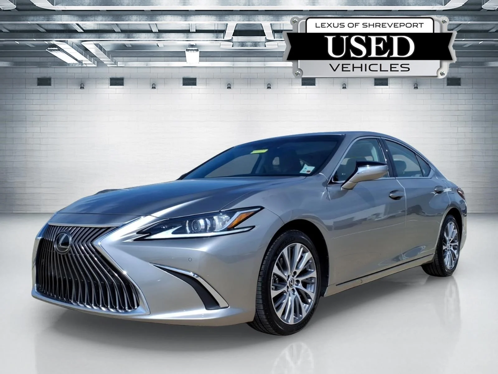 2019 Lexus ES Base