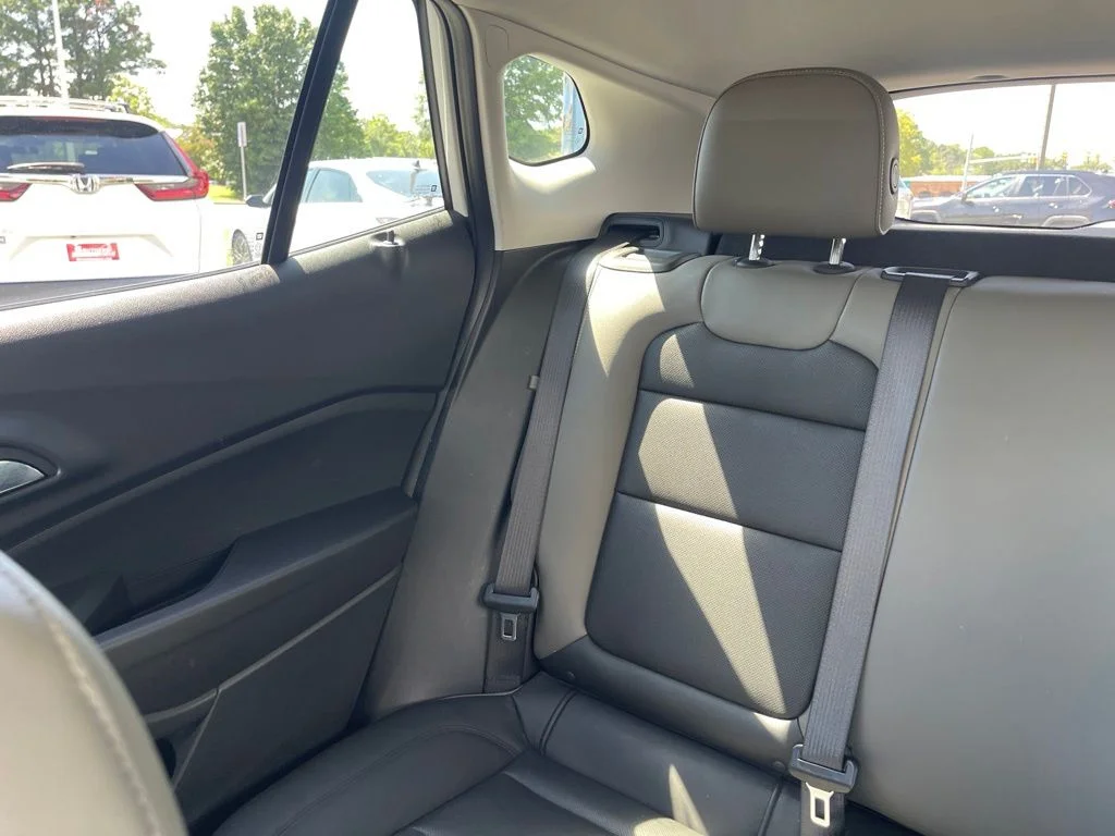 Used 2024 Summit White Chevrolet ACTIV image 12