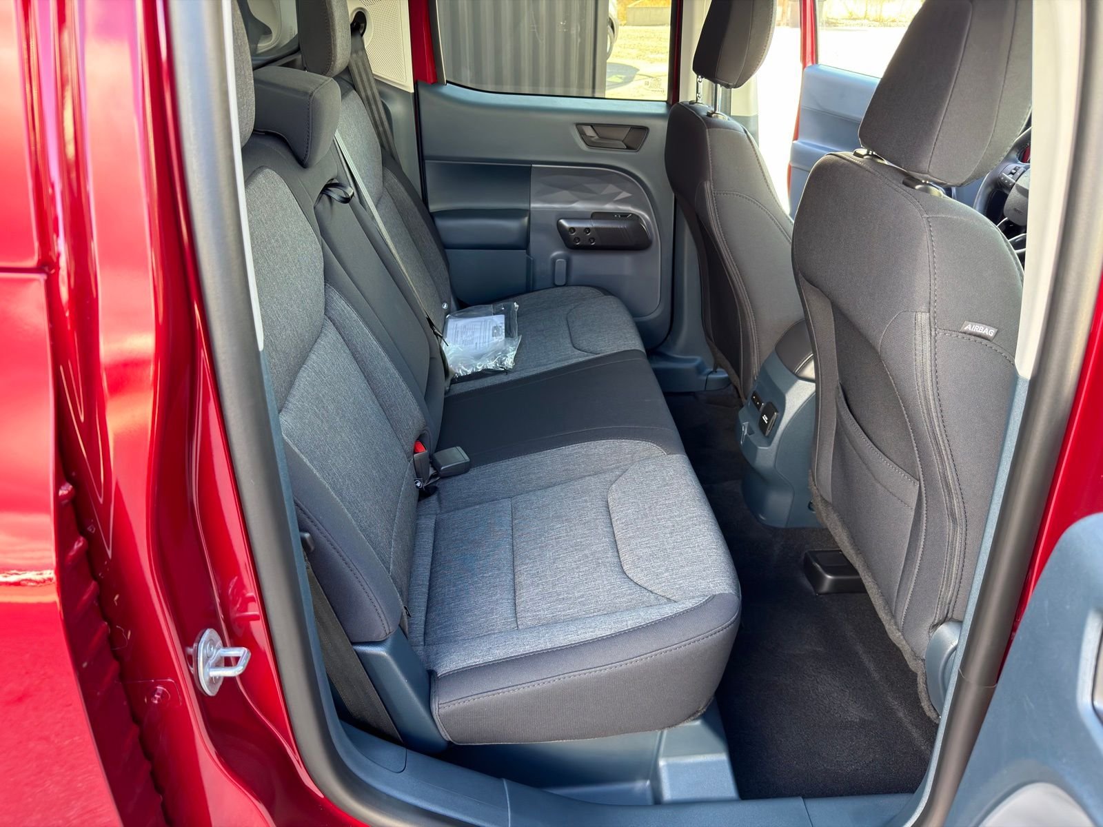 2025 Ford Maverick XLT - Photo 35