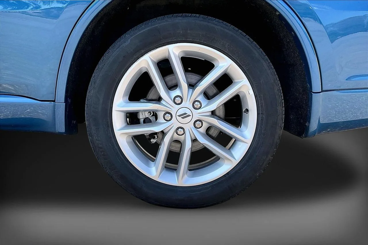 Certified Used 2025  Dodge GT Plus image 37