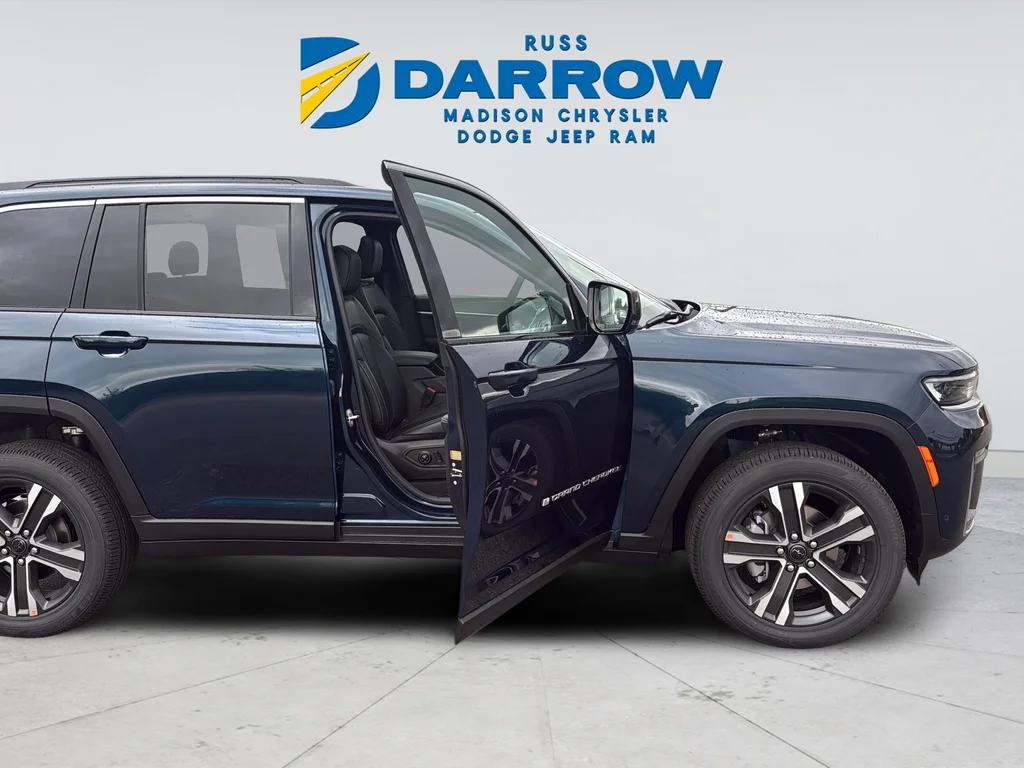 New 2027 Blue Jeep Limited image 9