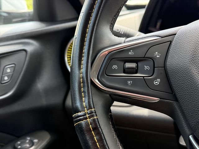 Used 2024 White Chevrolet LT image 18