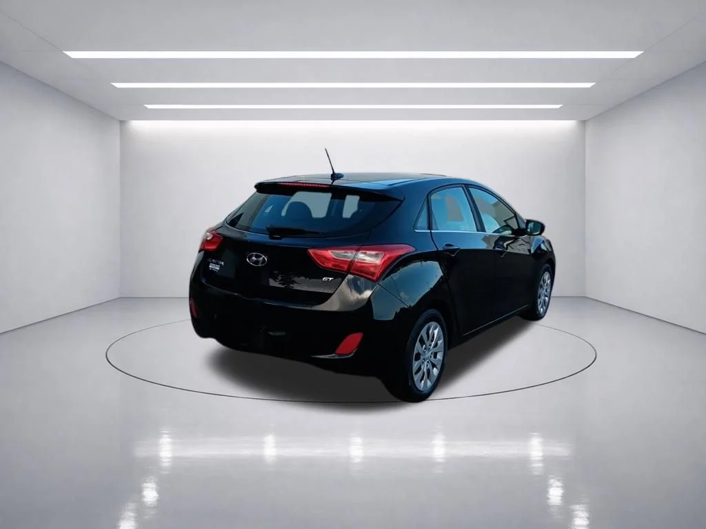 Used 2017 Black Noir Pearl Hyundai Base image 23