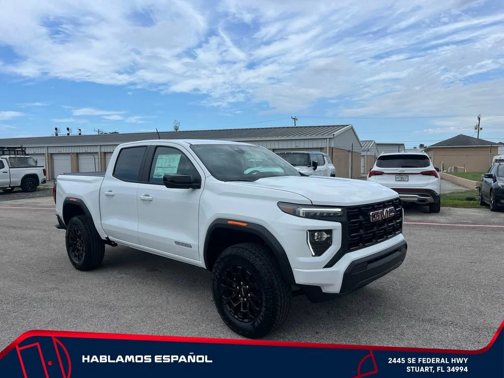 New 2026 Summit White GMC Elevation image 2